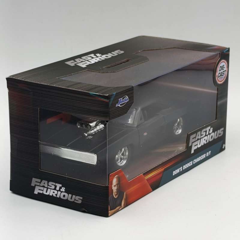 Jada Fast and Furious Dom's Dogde Charger R/T die-cast model car in box - scale 1/32