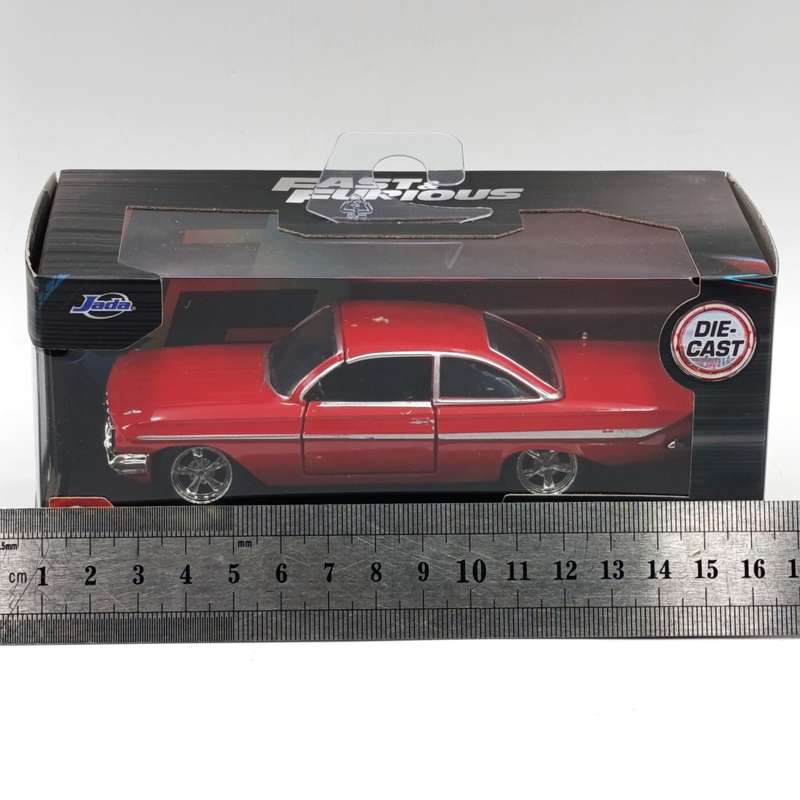 Jada Fast and Furious Dom's Chevrolet Impala die-cast model car in box - scale 1/32