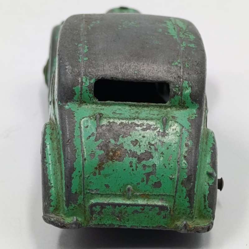 Meccano Dinky Toys #40A Riley toy car - missing tyres