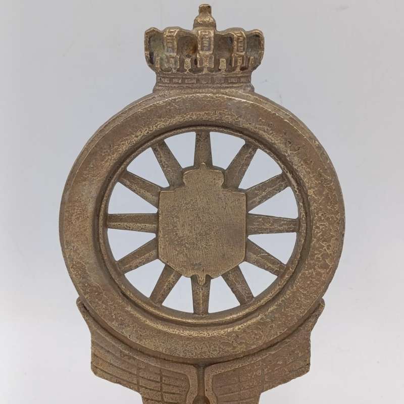 Vintage Solid brass Royal Automobile club car badge