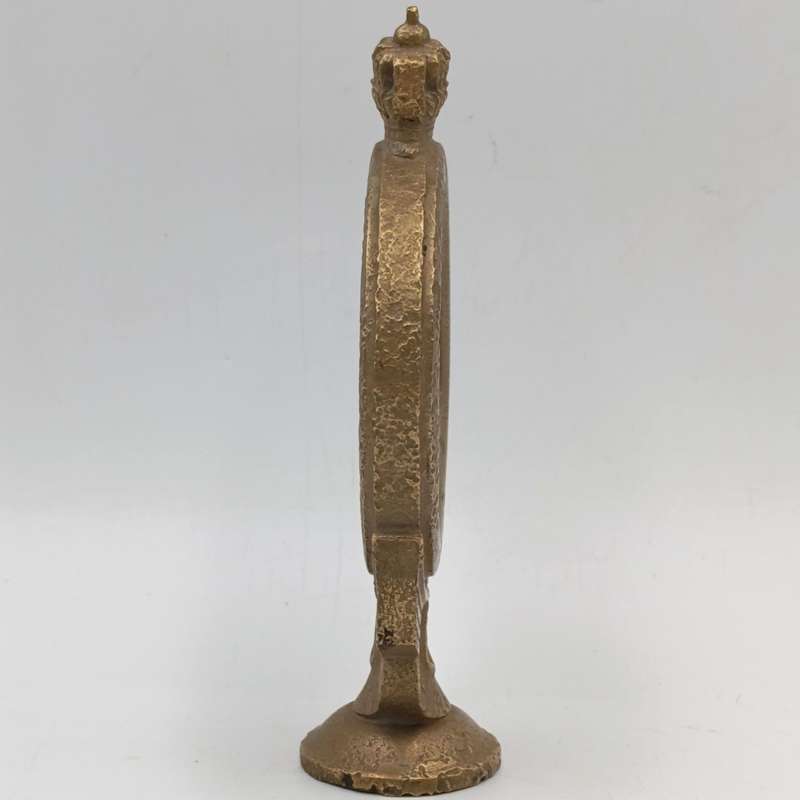 Vintage Solid brass Royal Automobile club car badge
