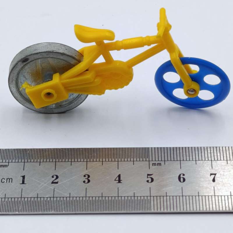 Pair of vintage Pull cord acrobatic bikes with one rip cord - handles broken