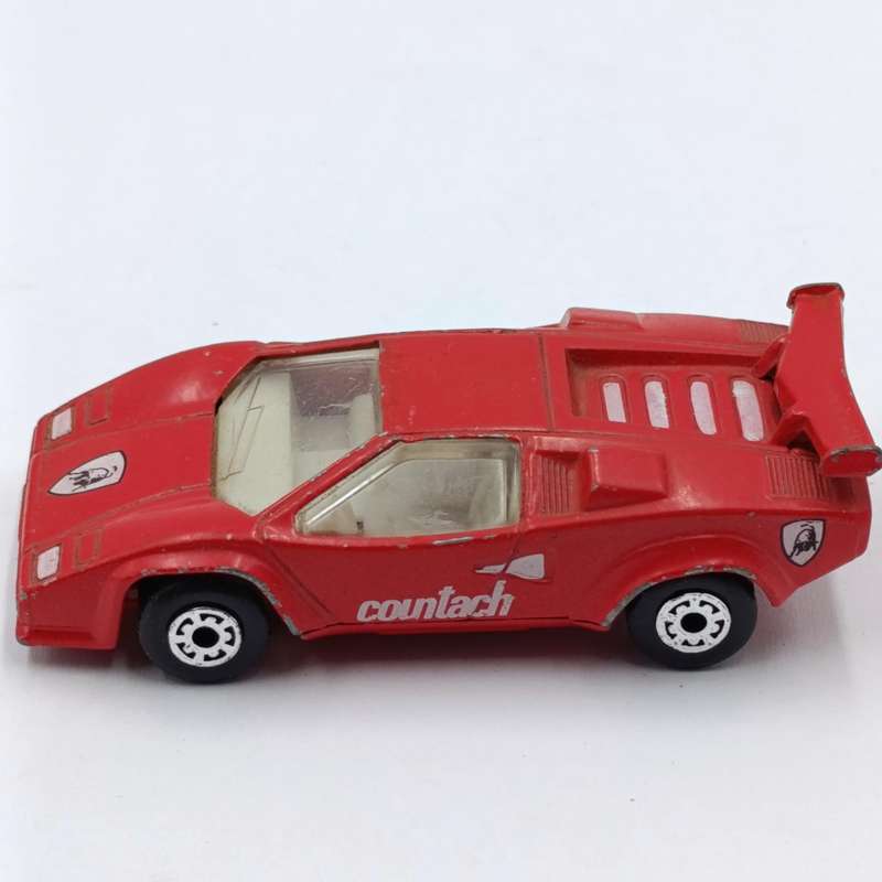 Vintage Matchbox Lamborghini Countach LP 5000 S die-cast toy car