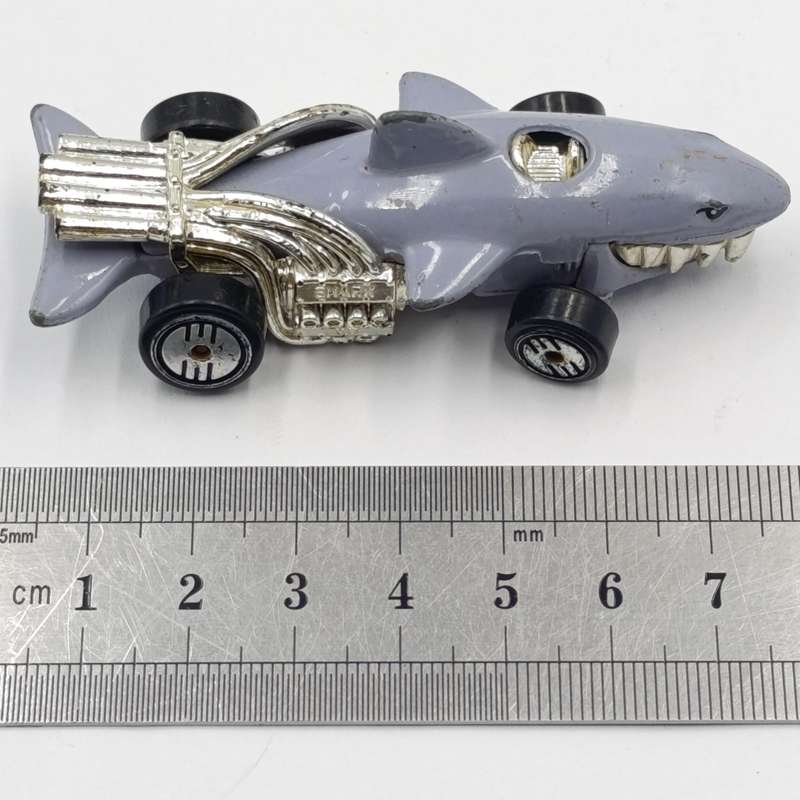 Vintage Hot Wheels Speed demons Sharkruiser die-cast toy car