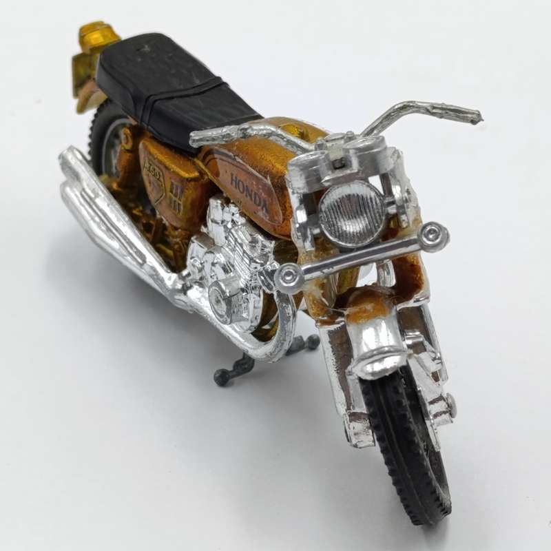 Set of 5 vintage die-cast model motorcycles