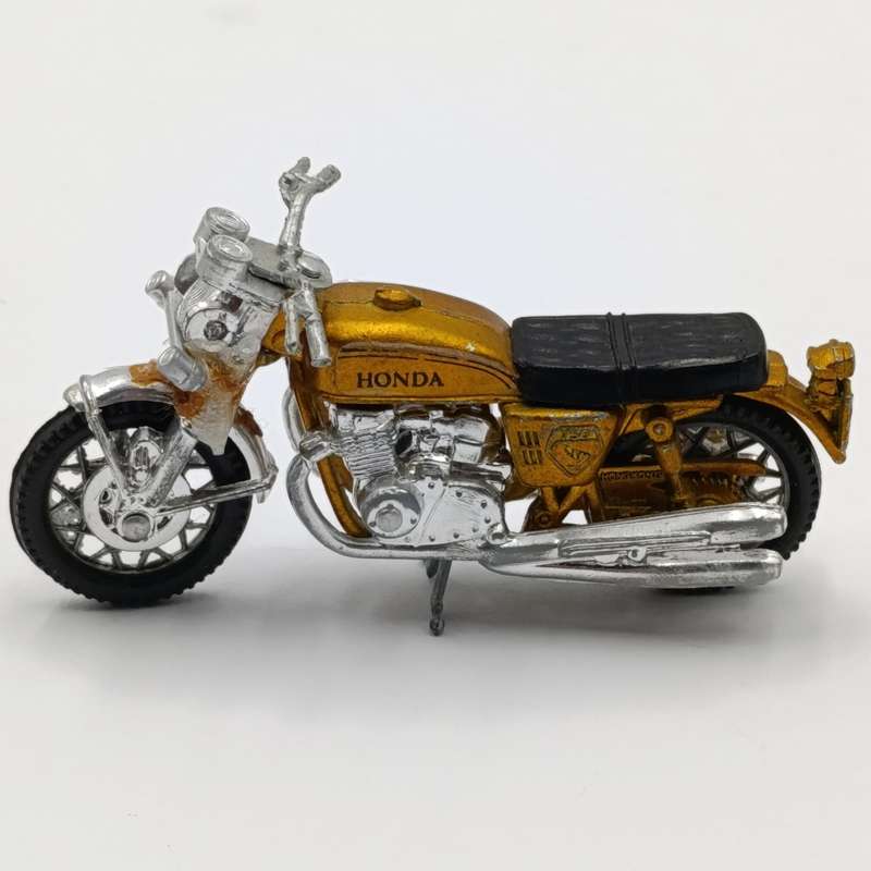 Set of 5 vintage die-cast model motorcycles