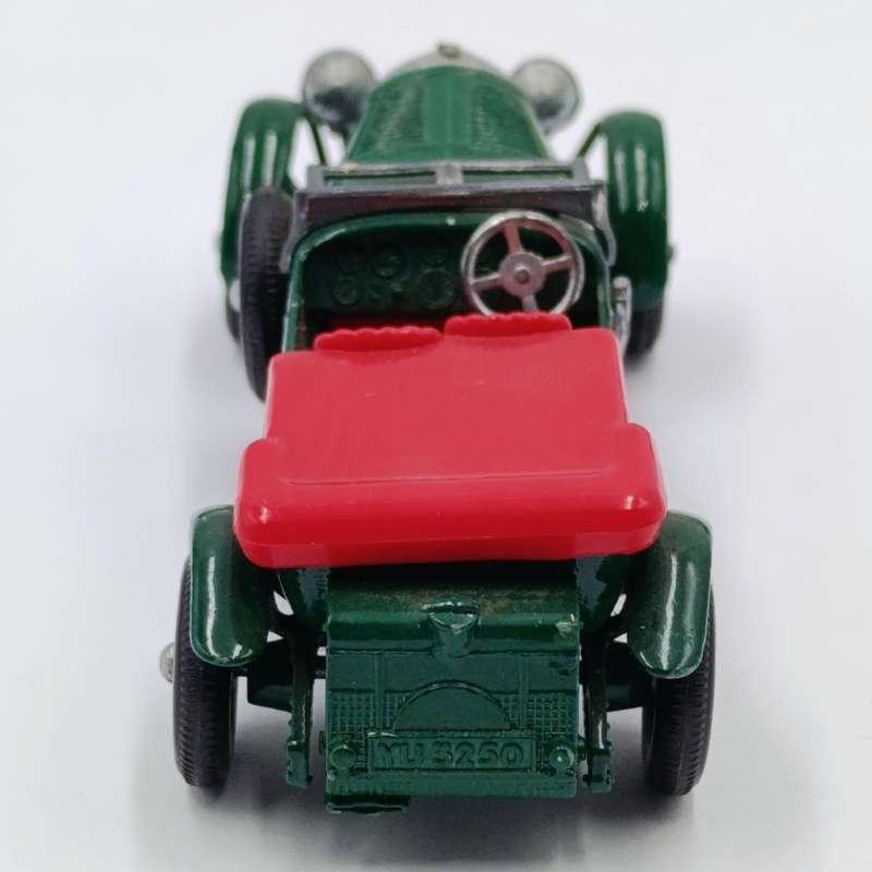 Matchbox Models of Yesteryear #5 1929 Bentley 4 1/2 Litre die-cast model car