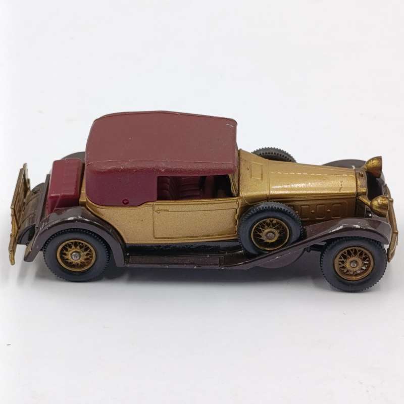 Matchbox Models of Yesteryear No. Y-15 1930 Packyard Victoria die-cast model car
