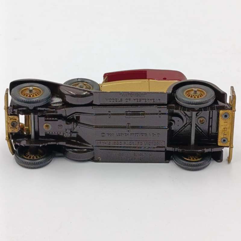 Matchbox Models of Yesteryear No. Y-15 1930 Packyard Victoria die-cast model car