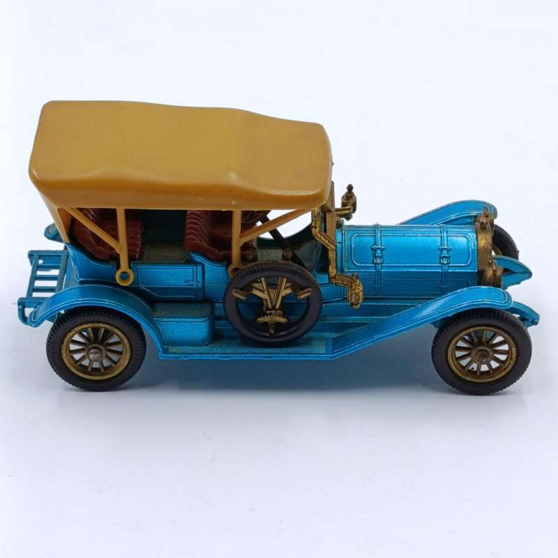Matchbox Models of Yesteryear 1909 Thomas Flyabout die-cast model car