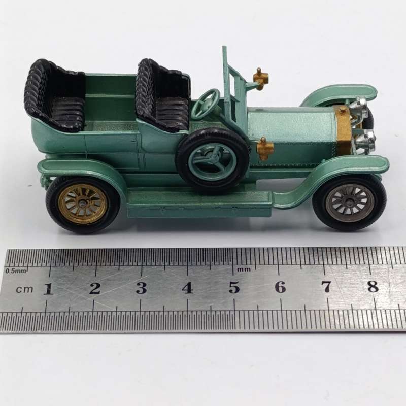 Matchbox Models of Yesteryear #15  Rolls Royce silver Ghost model car