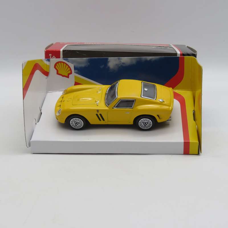 Bburago Shell V-Power Ferrari 250 GTO die-cast model car in box