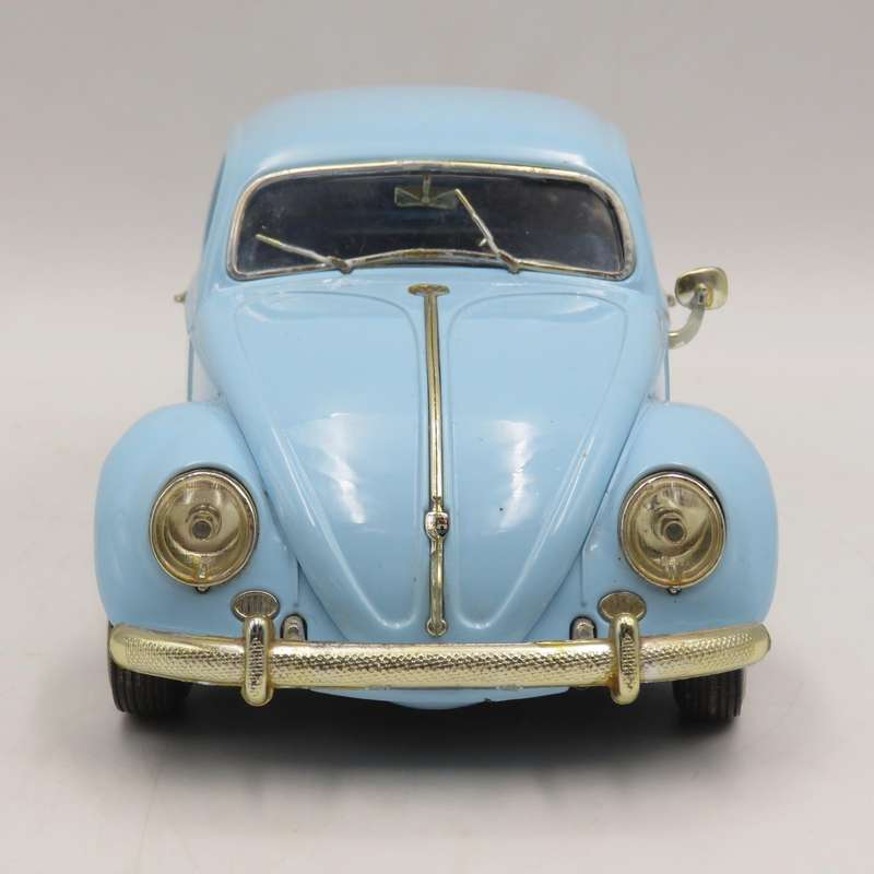Bburago 1955 Volkswagen Beetle model car -  scale 1/18