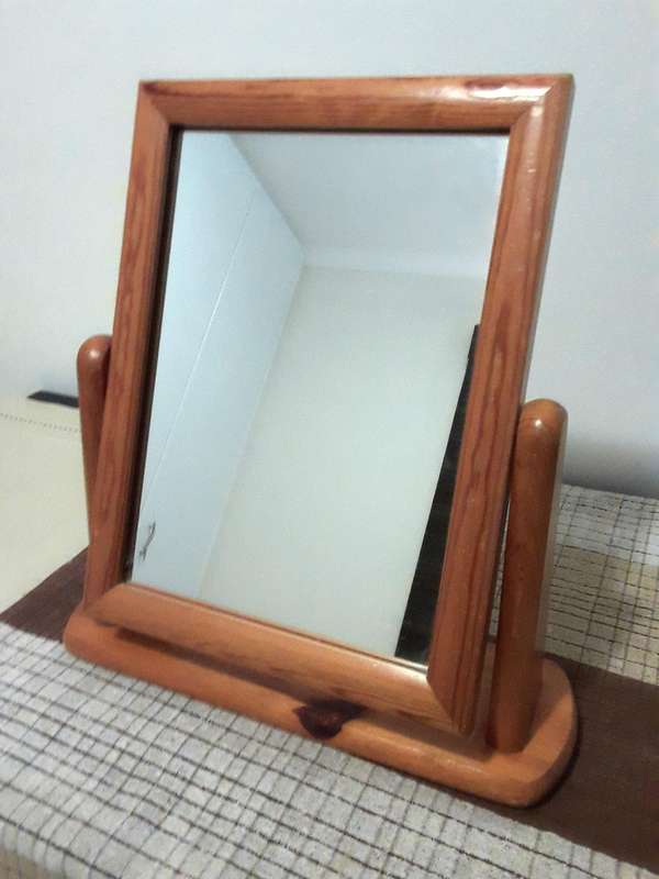Oregon Pine Swivel Mirror