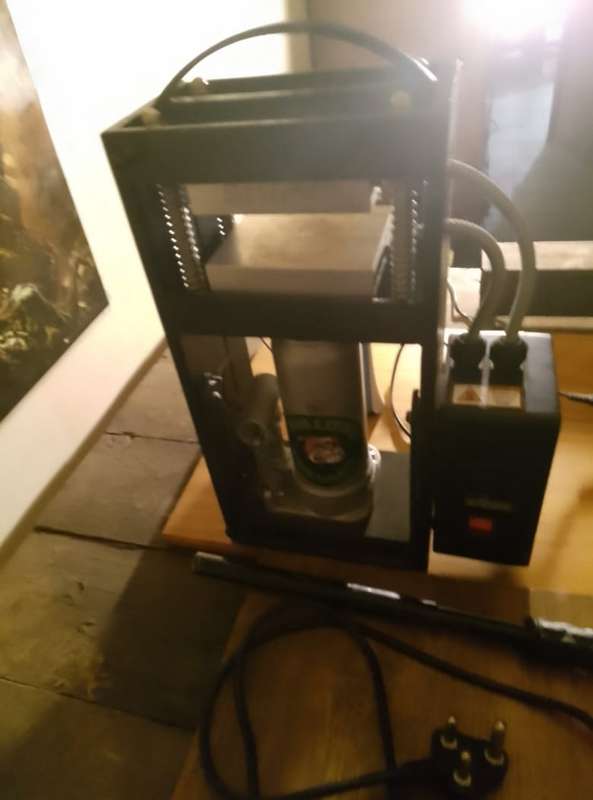 5 Ton Rosin Press | Bulldog Press, Collectors edition