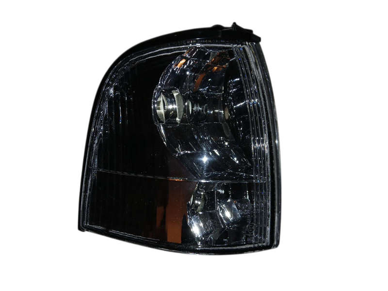 Ford Ranger 2003- RHS Corner Lamp