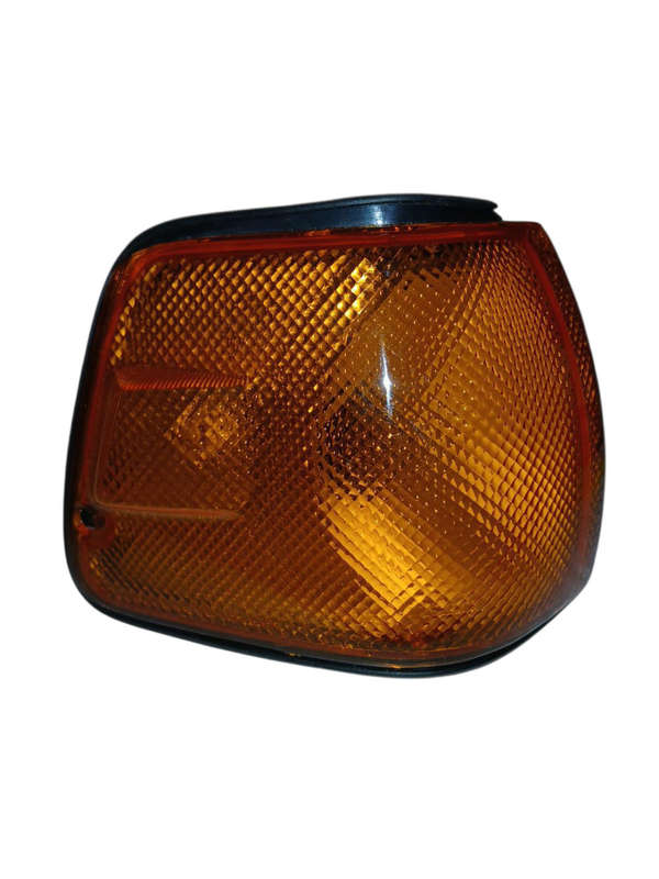 Nissa Sentra B12 1988-89 Orange RHS Corner Lamp