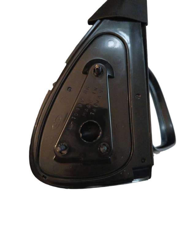 Toyota Hilux D4D RHS Manual Side Mirror