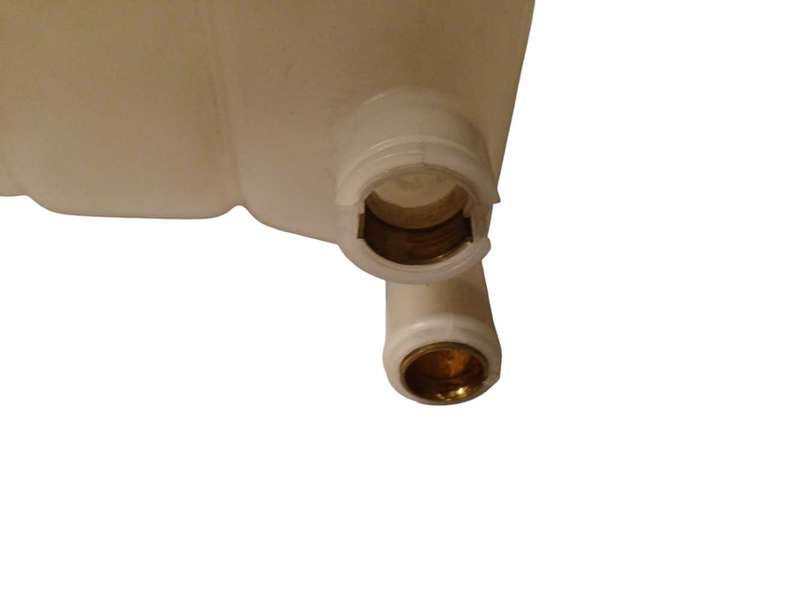 Mercedes Benz Radiator/Expansion Bottle