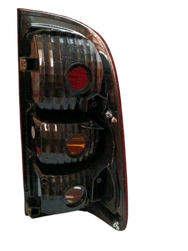Toyota Hilux D4D/VIGO 2004-2007 LHS Tail Lamp