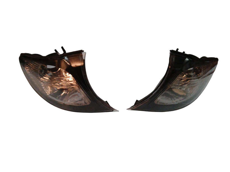 BMW E46 2001- 2004 Black and Clear Corner Lamp Set Left and Right
