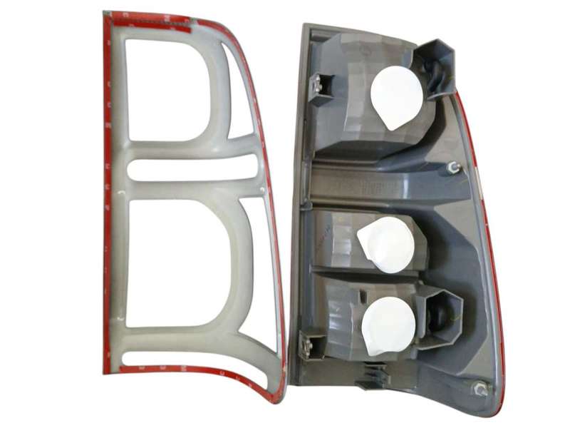Toyota Hilux D4D 2011- Vigo LHS Silver Stripe Tail Lamp including tail lamp surround