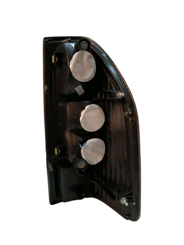 Isuzu D-MAX 2004 LHS Tail Lamp