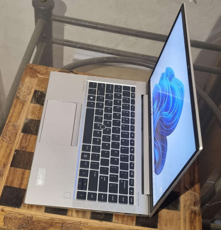 HP EliteBook 845 G8  Ryzen 5 | 16GB RAM | 512GB SSD | Backlit Keyboard | Windows 11 Pro
