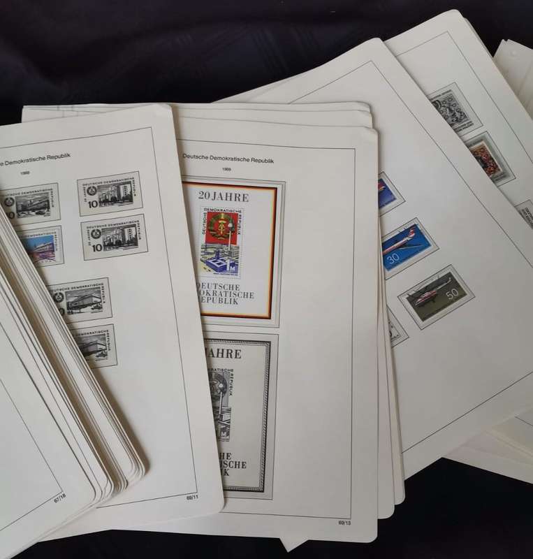 DDR - Album & 100s loose pages
