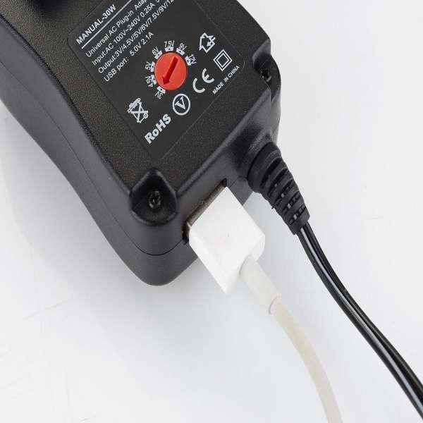 30W Universal Power Adapter Charger