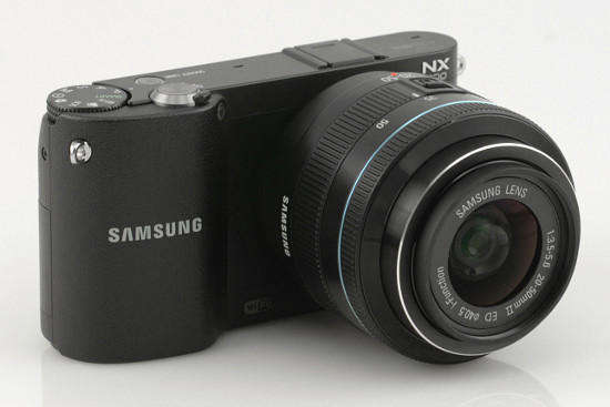 Samsung ES90 Point and Shoot Camera (14.2MP, 5x Optical Zoom) Silver