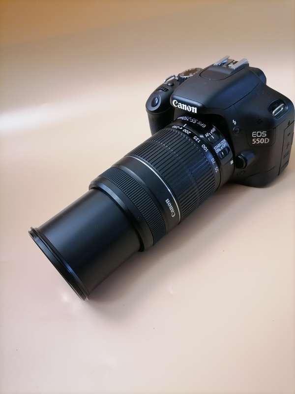 Canon EOS 550D 18MP DSLR Camera