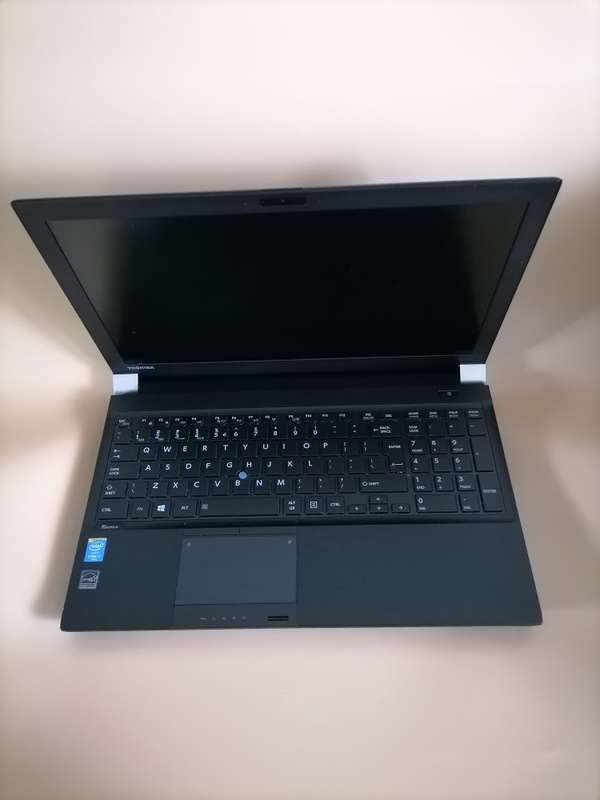 Toshiba A50 (Intel i7 4th, 256GB SSD, 16GB RAM) 15.6 Inch Laptop