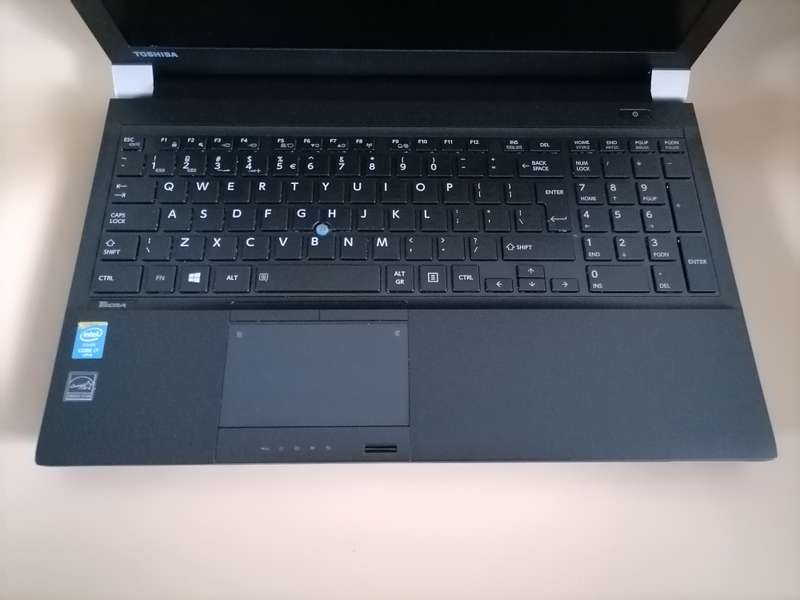 Toshiba A50 (Intel i7 4th, 256GB SSD, 16GB RAM) 15.6 Inch Laptop
