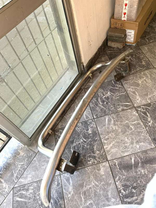 Toyota Quantum Chrome Bull Bar