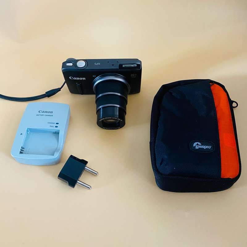 Canon PowerShot SX260 HS Digital Camera (12.1 MP, 1080p FHD & 20x Optical Zoom) Black