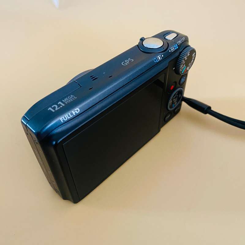 Canon PowerShot SX260 HS Digital Camera (12.1 MP, 1080p FHD & 20x Optical Zoom) Black