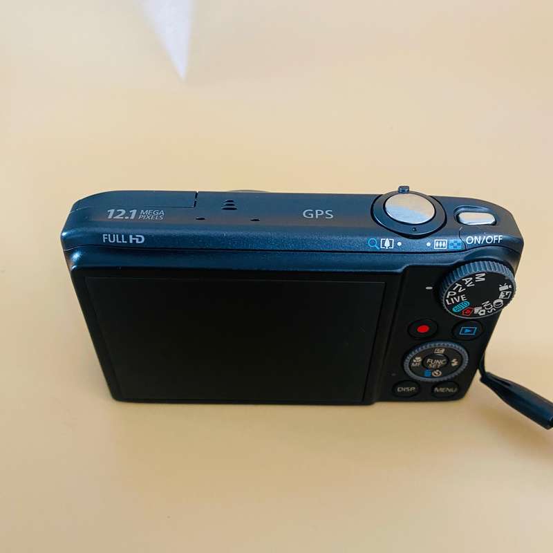 Canon PowerShot SX260 HS Digital Camera (12.1 MP, 1080p FHD & 20x Optical Zoom) Black