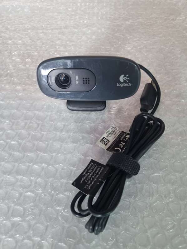Logitech C270 HD Webcam for Video Calling, Gaming & Online Learning
