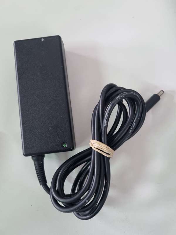 Dell Laptop Charger (65W) Big Pin