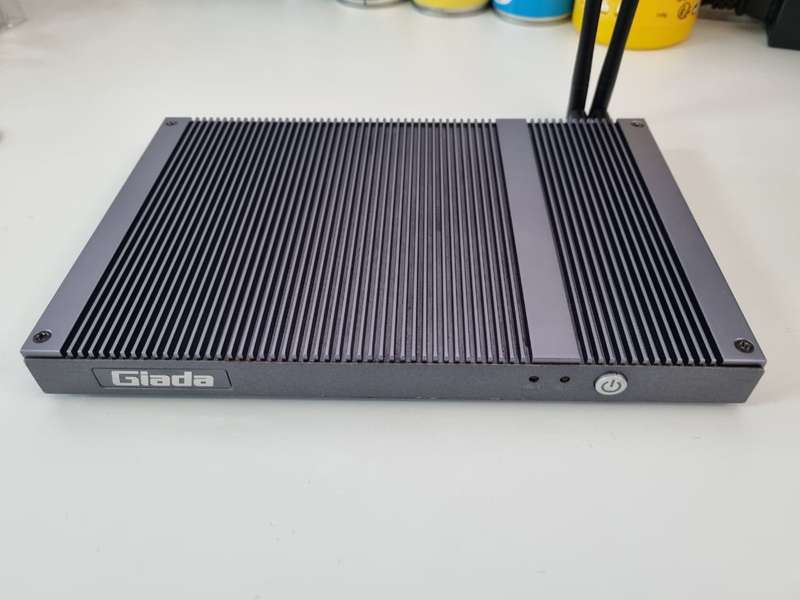 Giada DF610 Mini Barebone PC (Intel i5 10th, 128GB SSD & 8GB RAM)