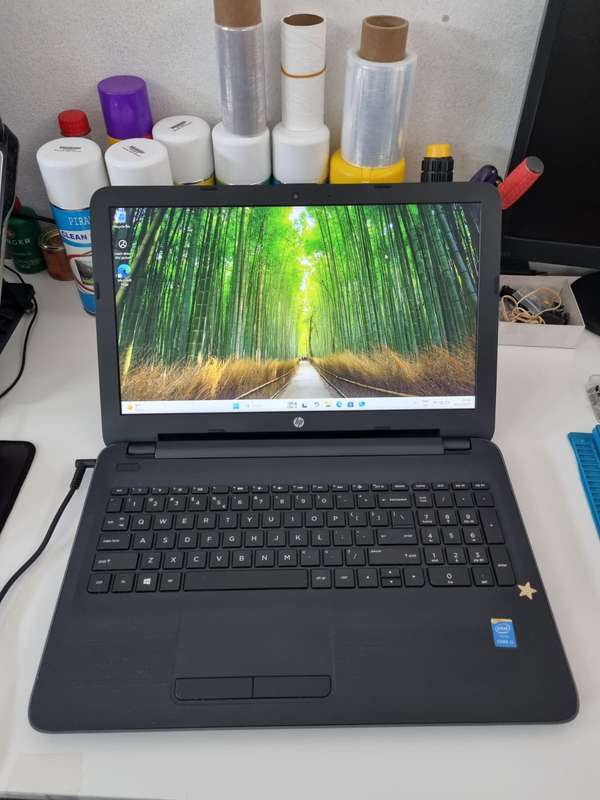 HP 250 G5 (Intel Core i3, 128GB SSD & 8GB RAM) 15.6 Inch Laptop