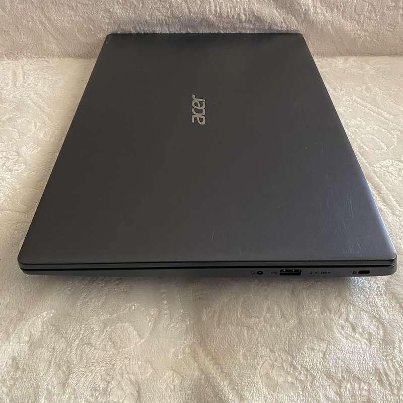 Acer Aspire 3 N19H1 (Intel Celeron N4020, 128GB SSD & 1TB HDD, 8GB RAM) 15.6 Inch Laptop