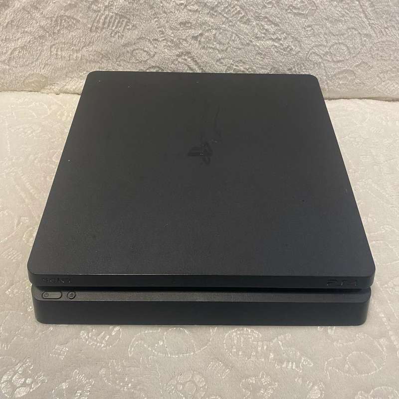 Playstation 4 (PS4) Slim Console 500GB