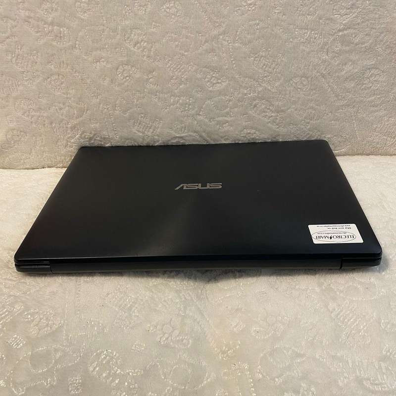 ASUS X553M (Intel Pentium, 128GB SSD, 4GB RAM) 15.6 Inch Laptop