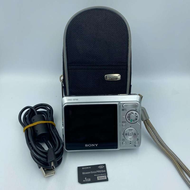 Sony Cyber-Shot DSC-S730 Digital Camera (7.2 MP, 3x Optical Zoom) Silver