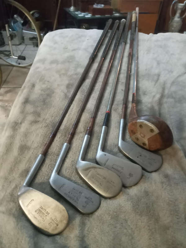 Forgans 6 clubs vintage golf set