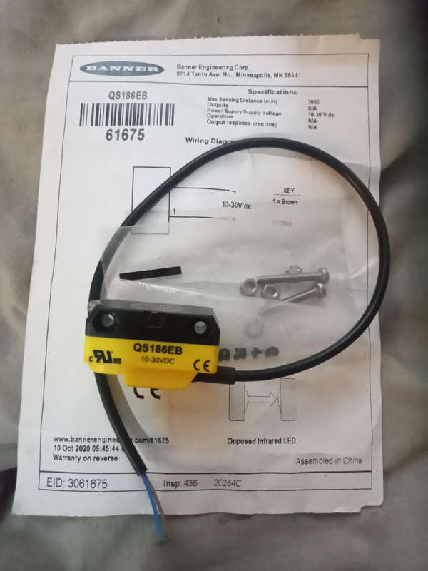 Photoelectric sensor BANNER QS186EB