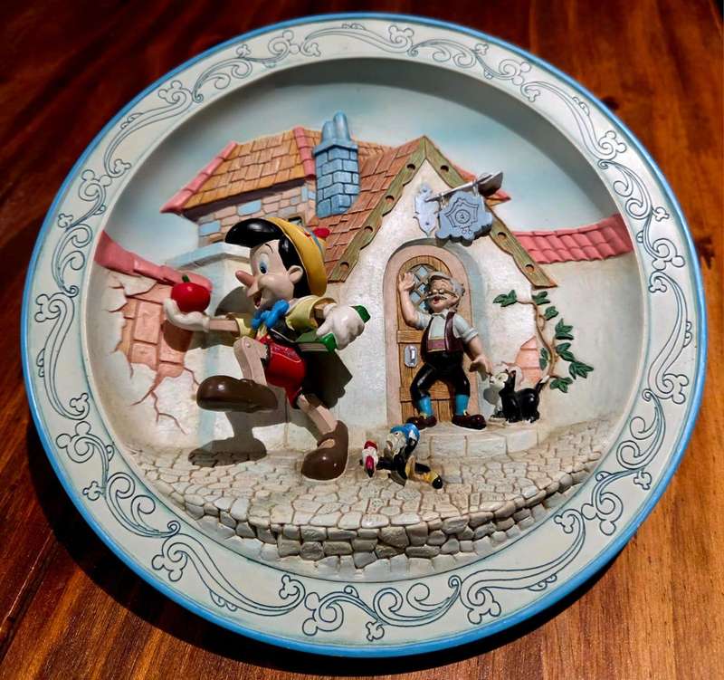 Disney Pinocchio 1940 Animated Classics 3D Plate - Rare