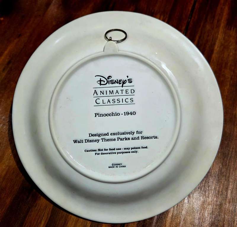 Disney Pinocchio 1940 Animated Classics 3D Plate - Rare